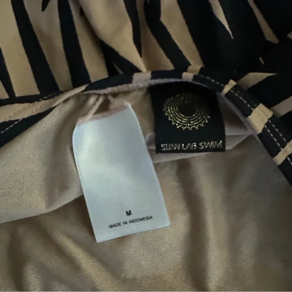 Women’s One-Piece Swimsuit Collection - Size Medium - Picture 10 of 13